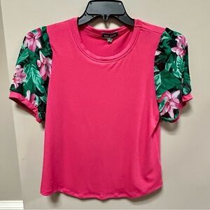 Floral Sleeve Pink Top East Of June Sz S NWT